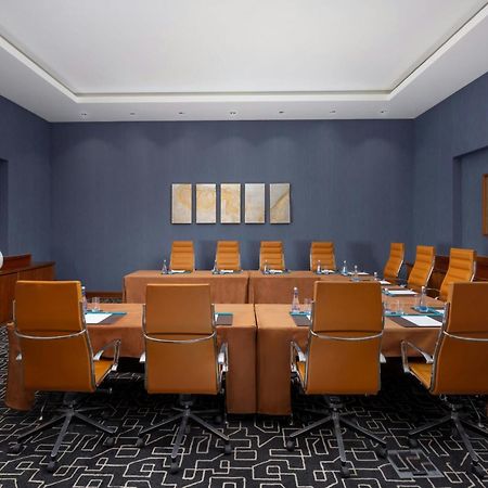 Sheraton Baku Intourist Eksteriør billede Boardroom